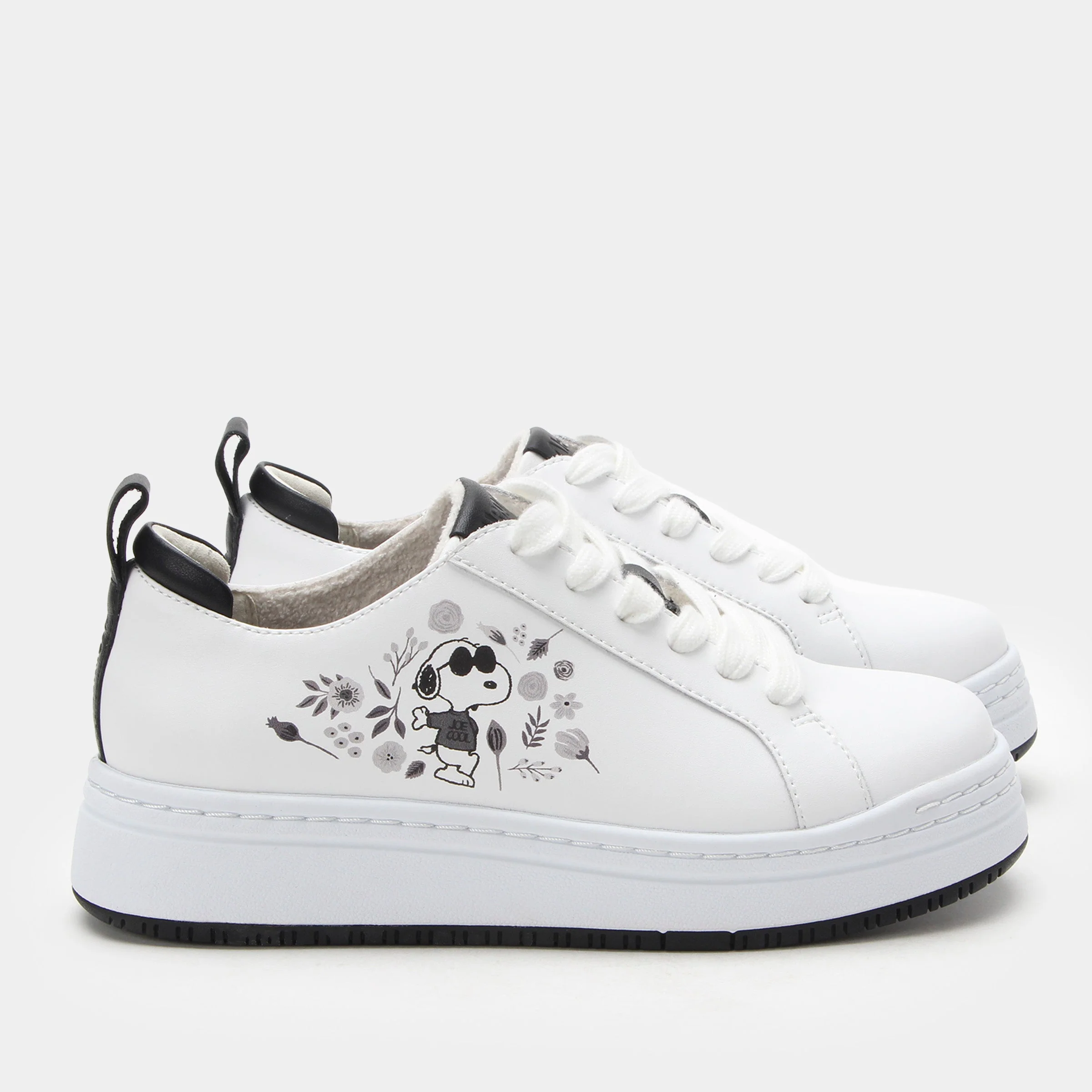 Adysen In Flowers Black/White Shoe - Image 3