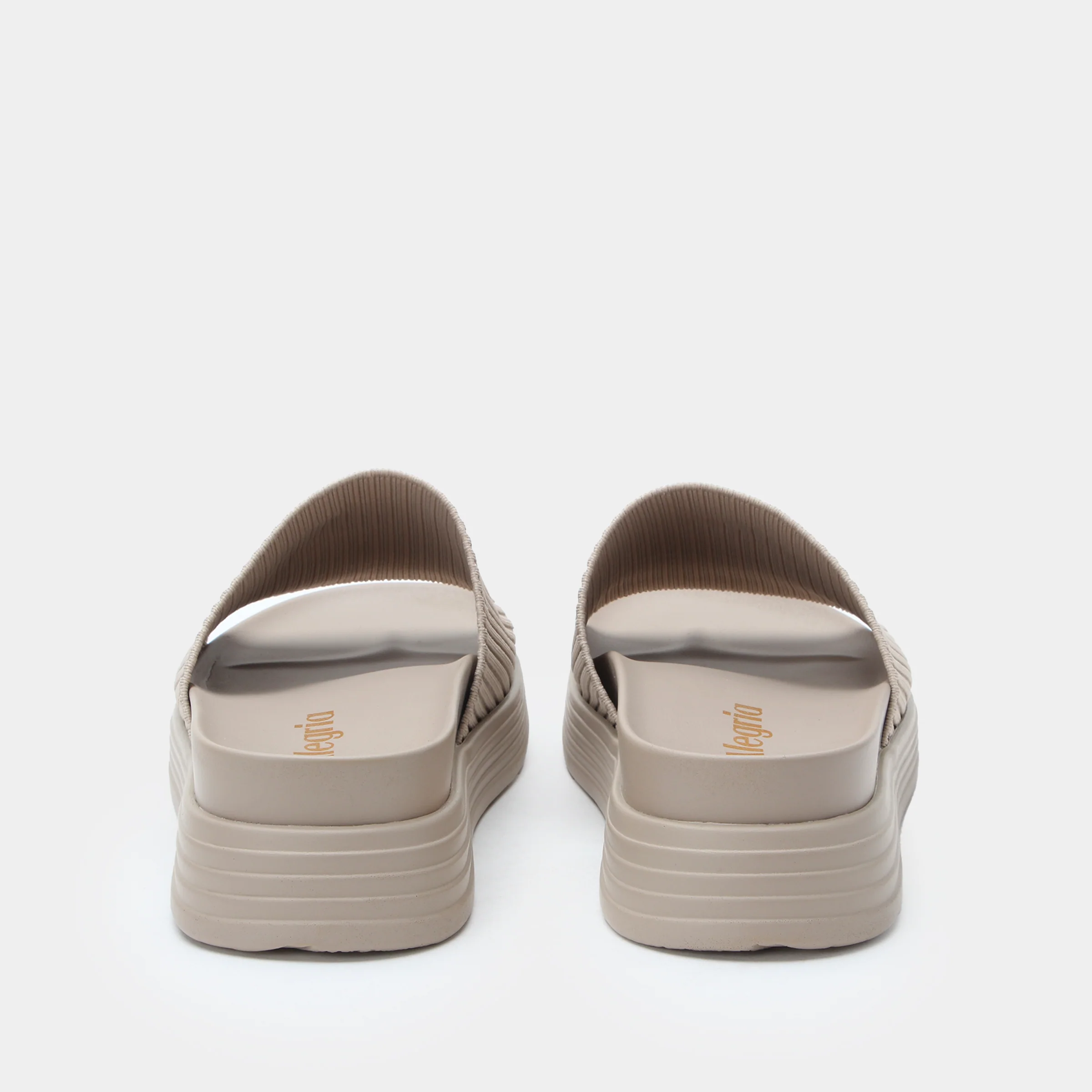 Akimi Beachy Keen Sandal - Image 4