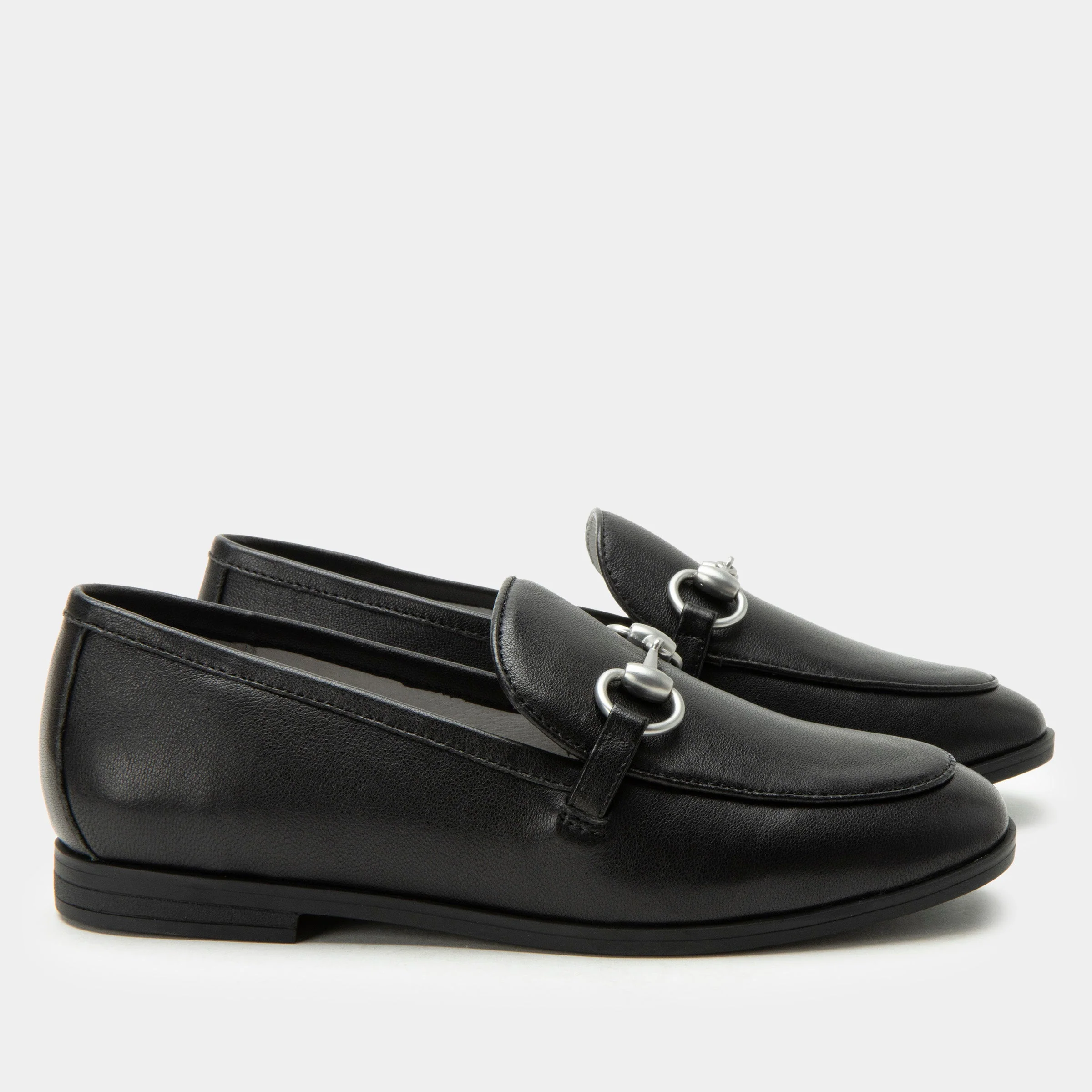 Aliya Black Shoe - Image 3