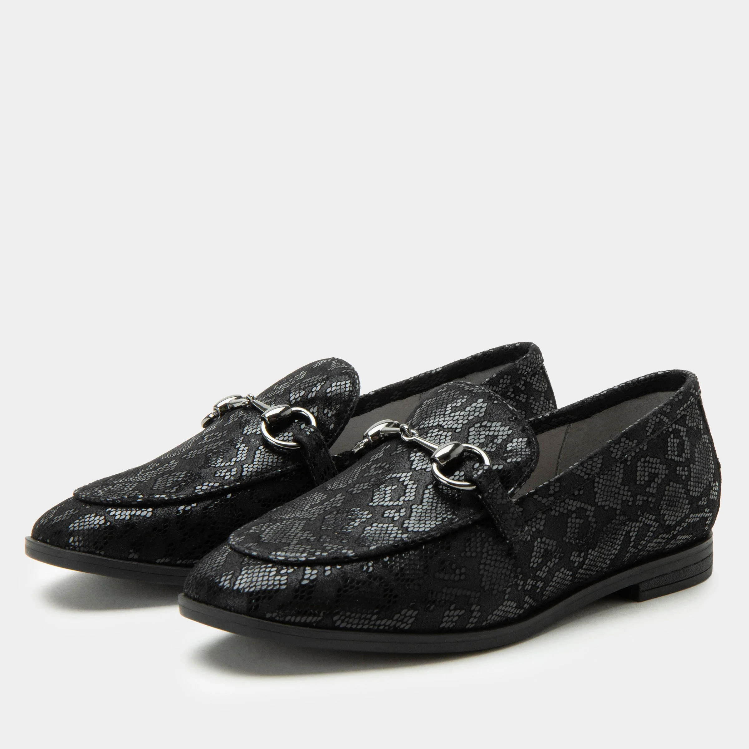 Aliya Upscale Shoe