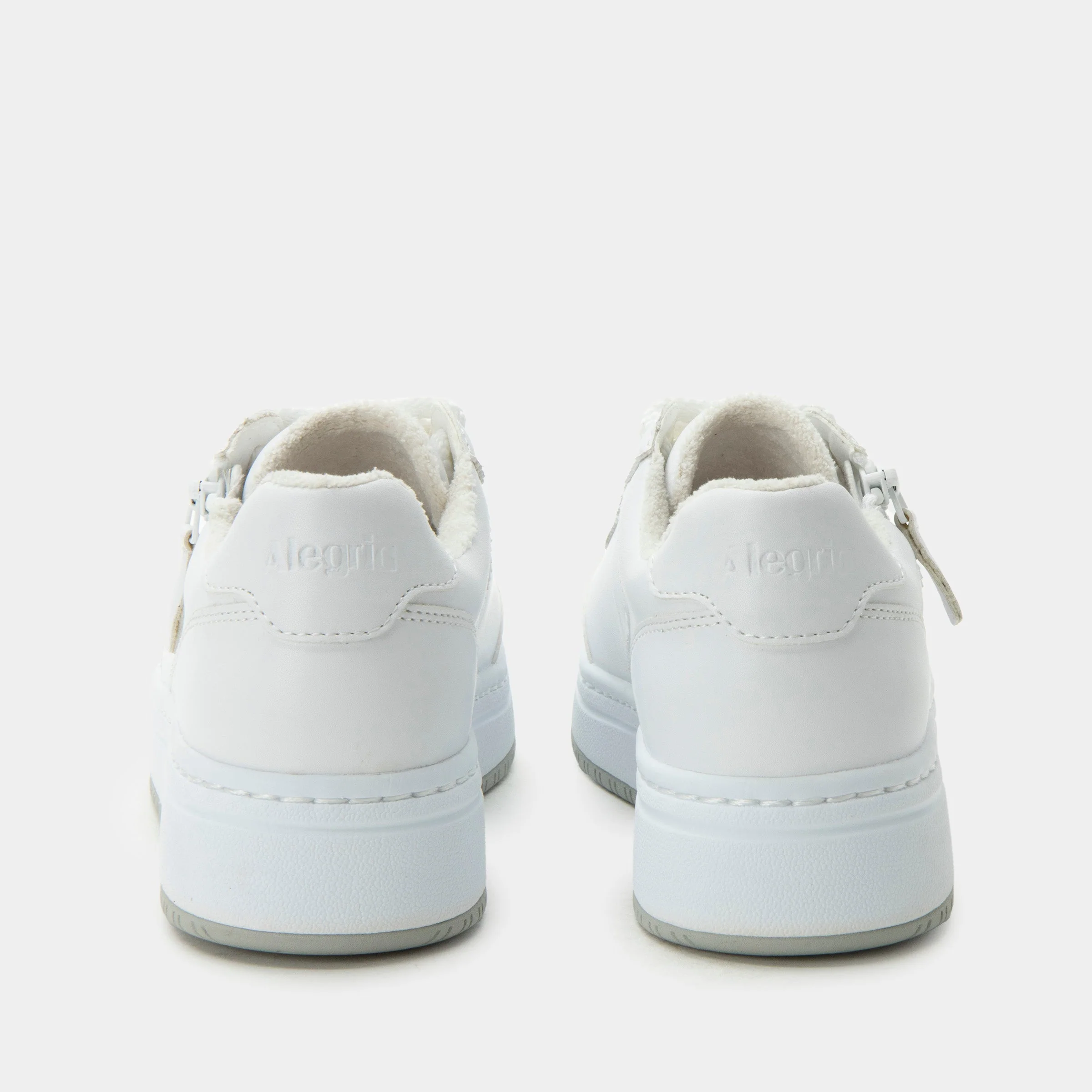 Averie Retro White Shoe - Image 4