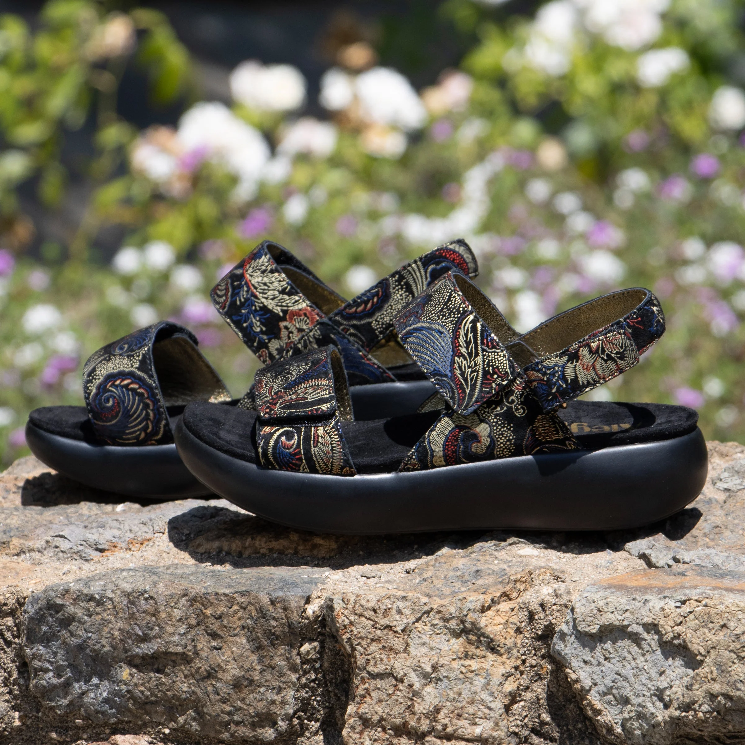 Bailee Golden Hour Sandal - Image 2