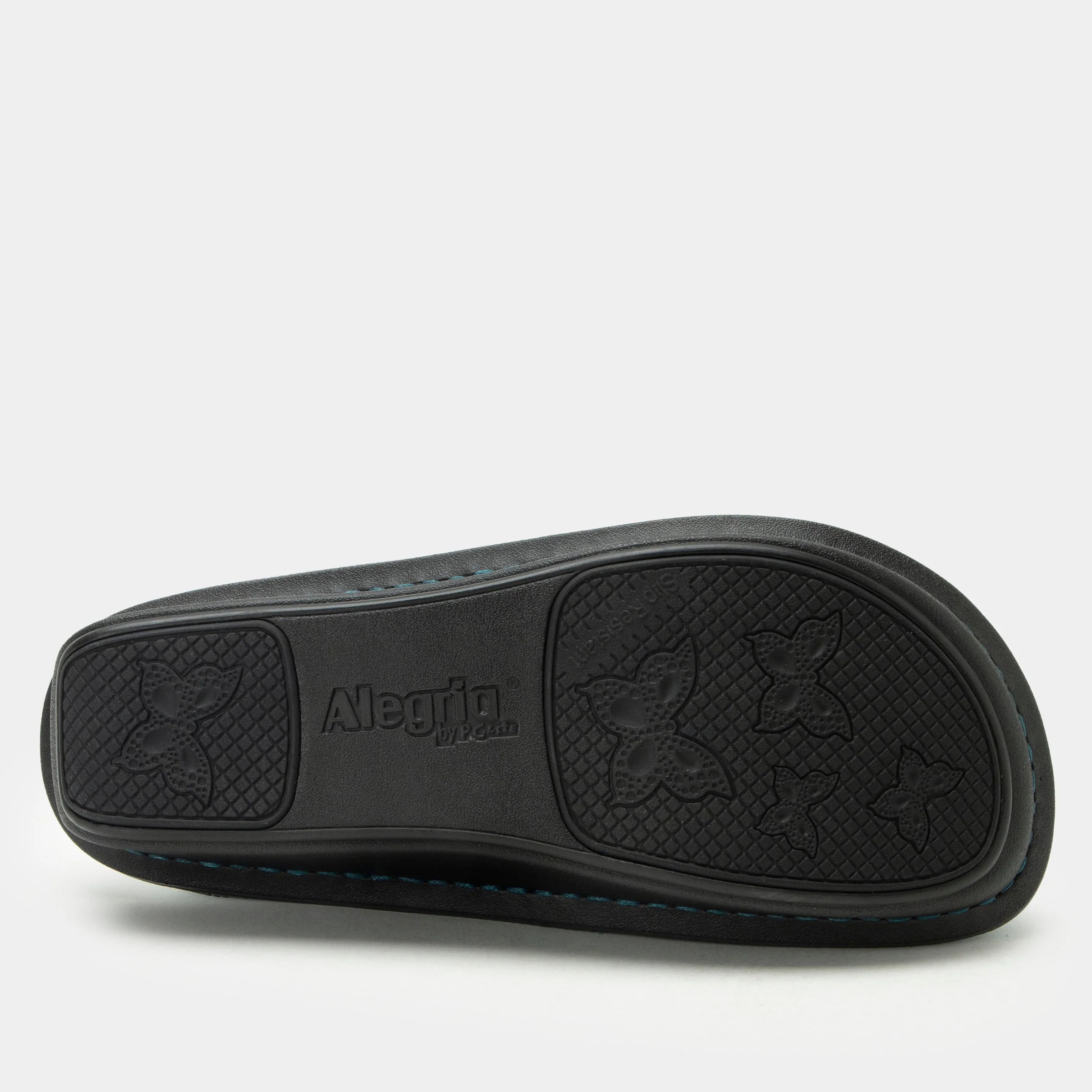 Classic Unteal Now Shoe - Image 7