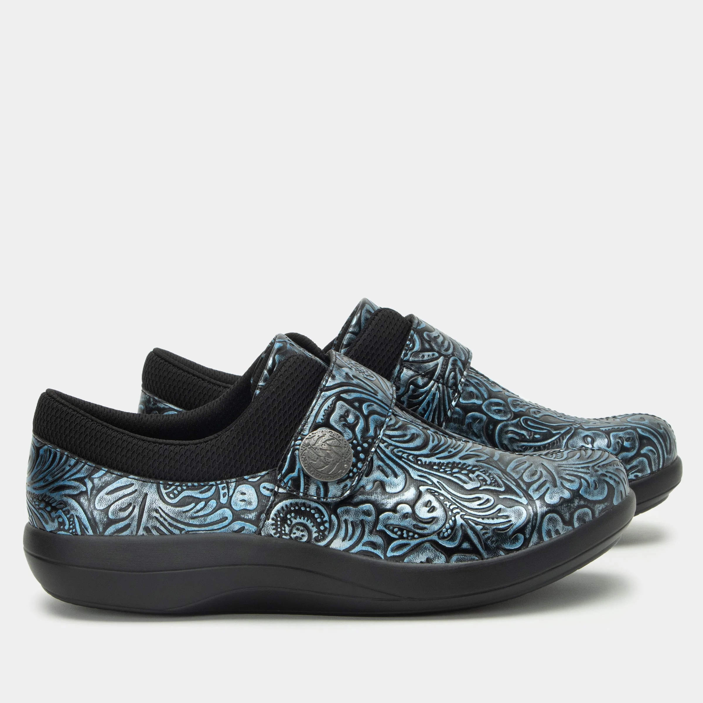 Danni Bless Your Heart Navy Shoe - Image 3