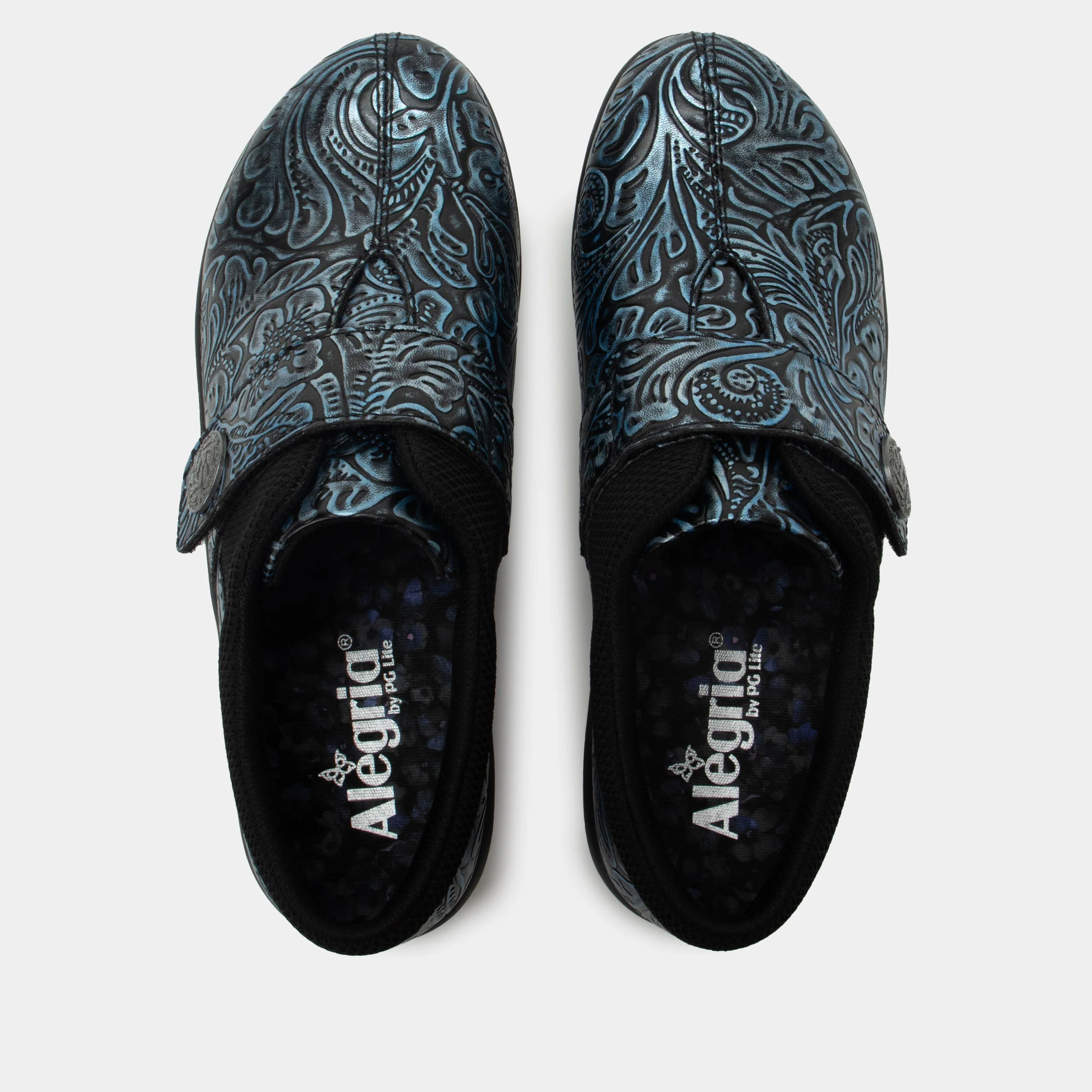 Danni Bless Your Heart Navy Shoe - Image 5