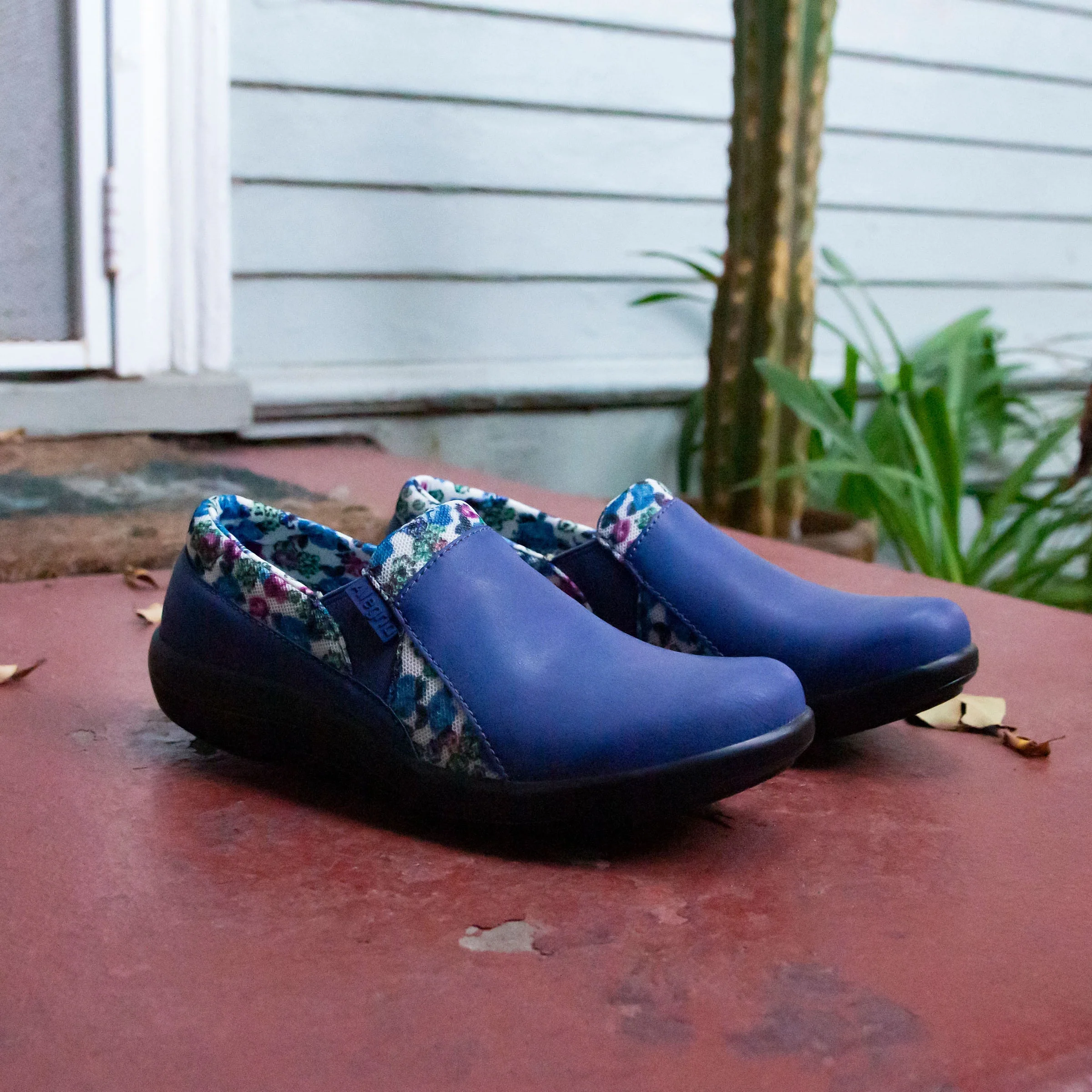 Duette Royally Sweet Shoe - Image 2