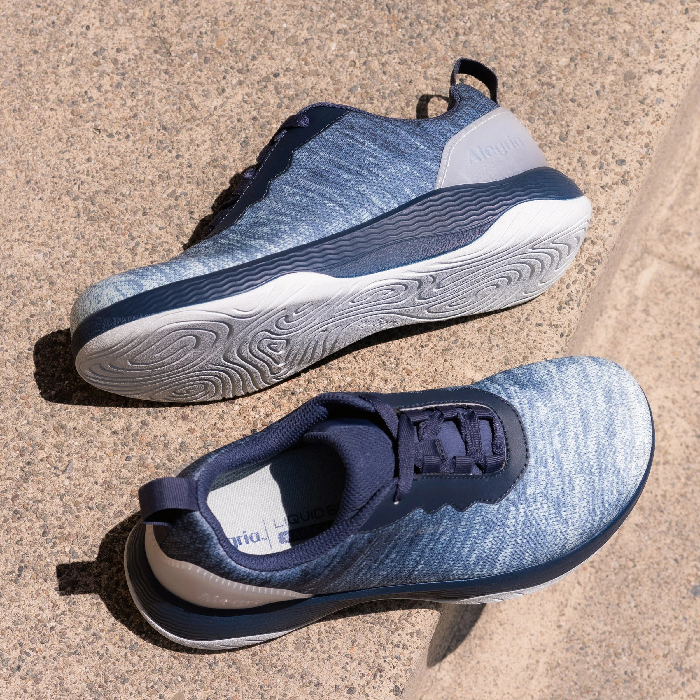 In8 Ombré Blue Shoe - Image 2