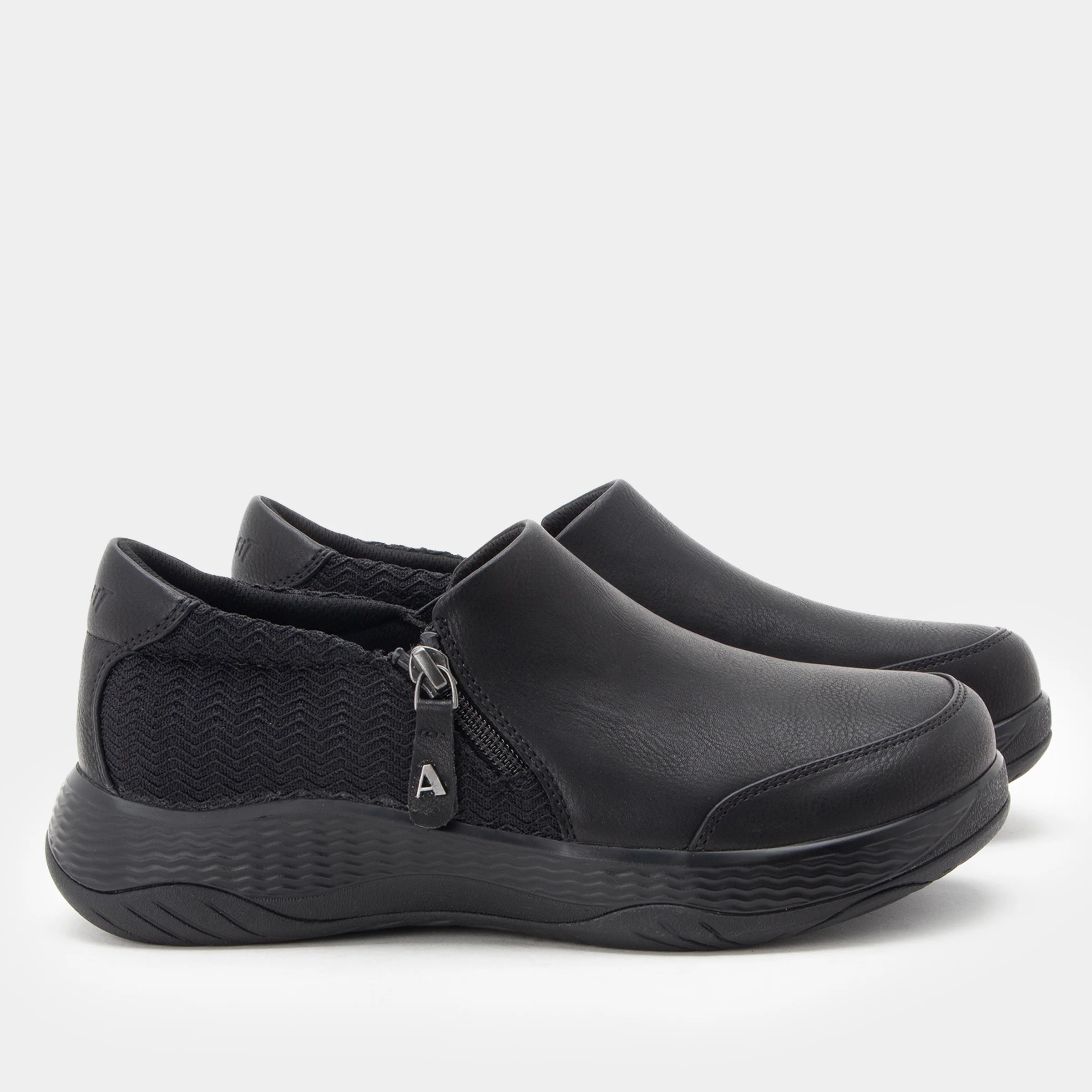 Jovie Echo Black Shoe - Image 3