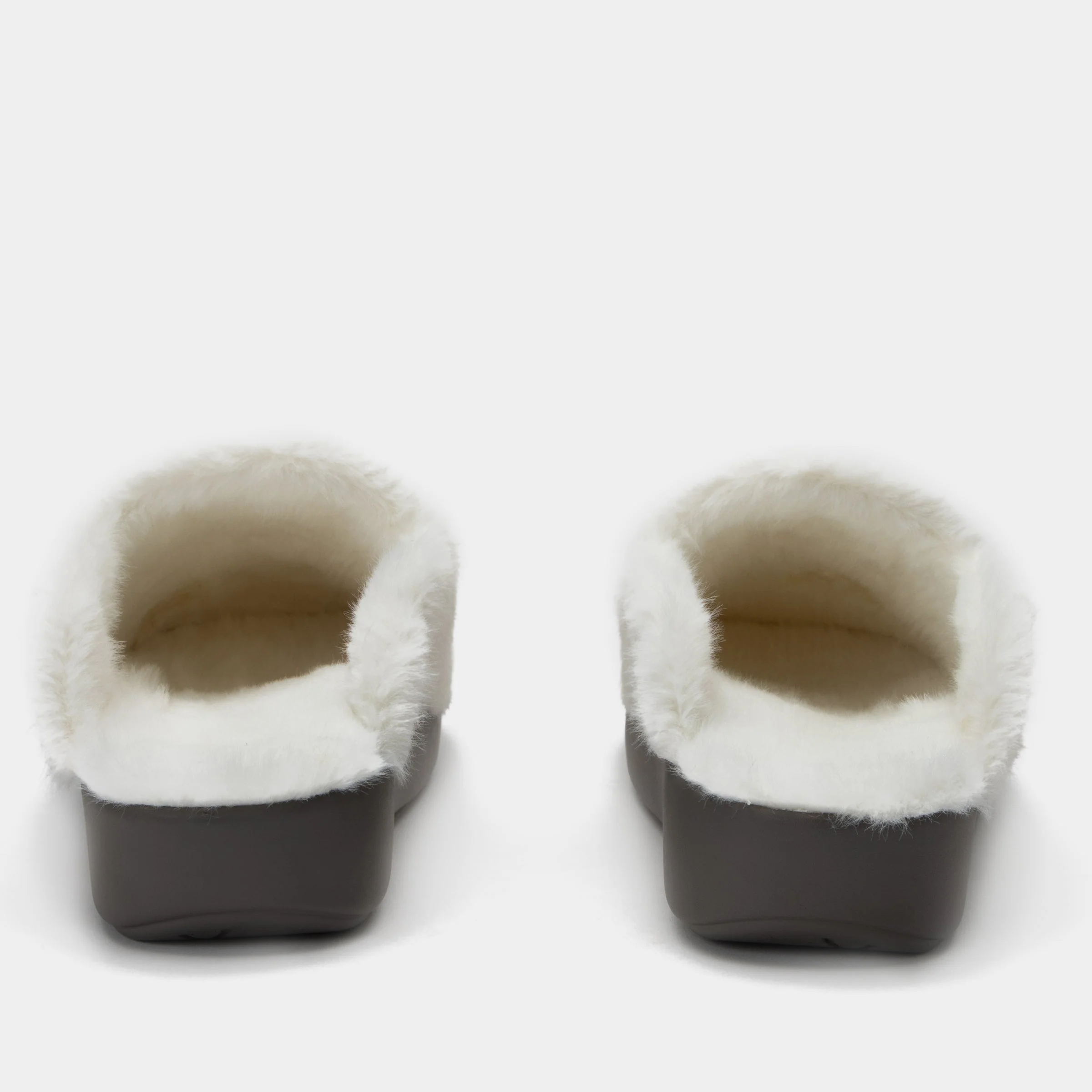 Leisurelee 2 White Slipper - Image 4