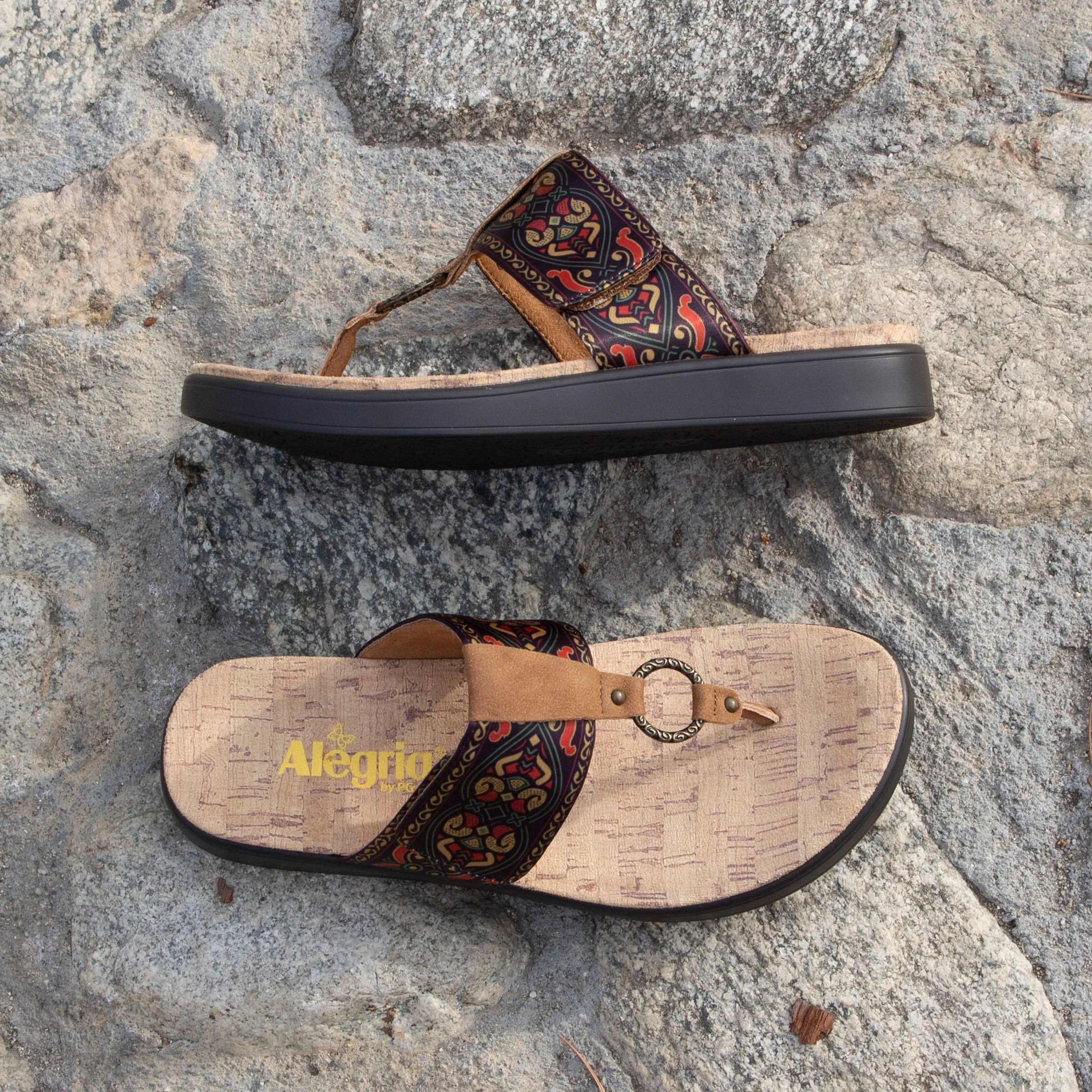 Moxi Free Spirit Saddle Sandal - Image 2