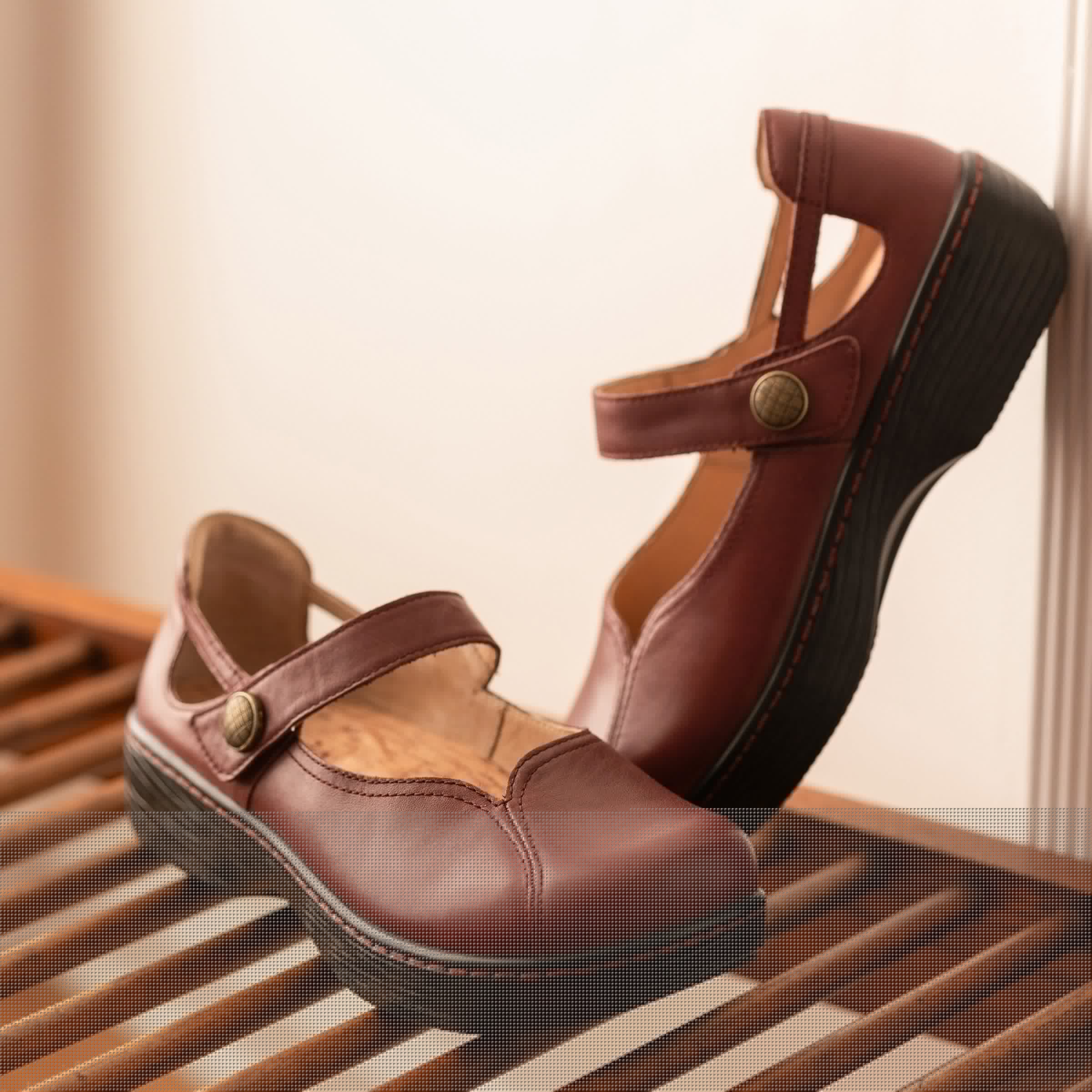 Onika Redwood Shoe - Image 2