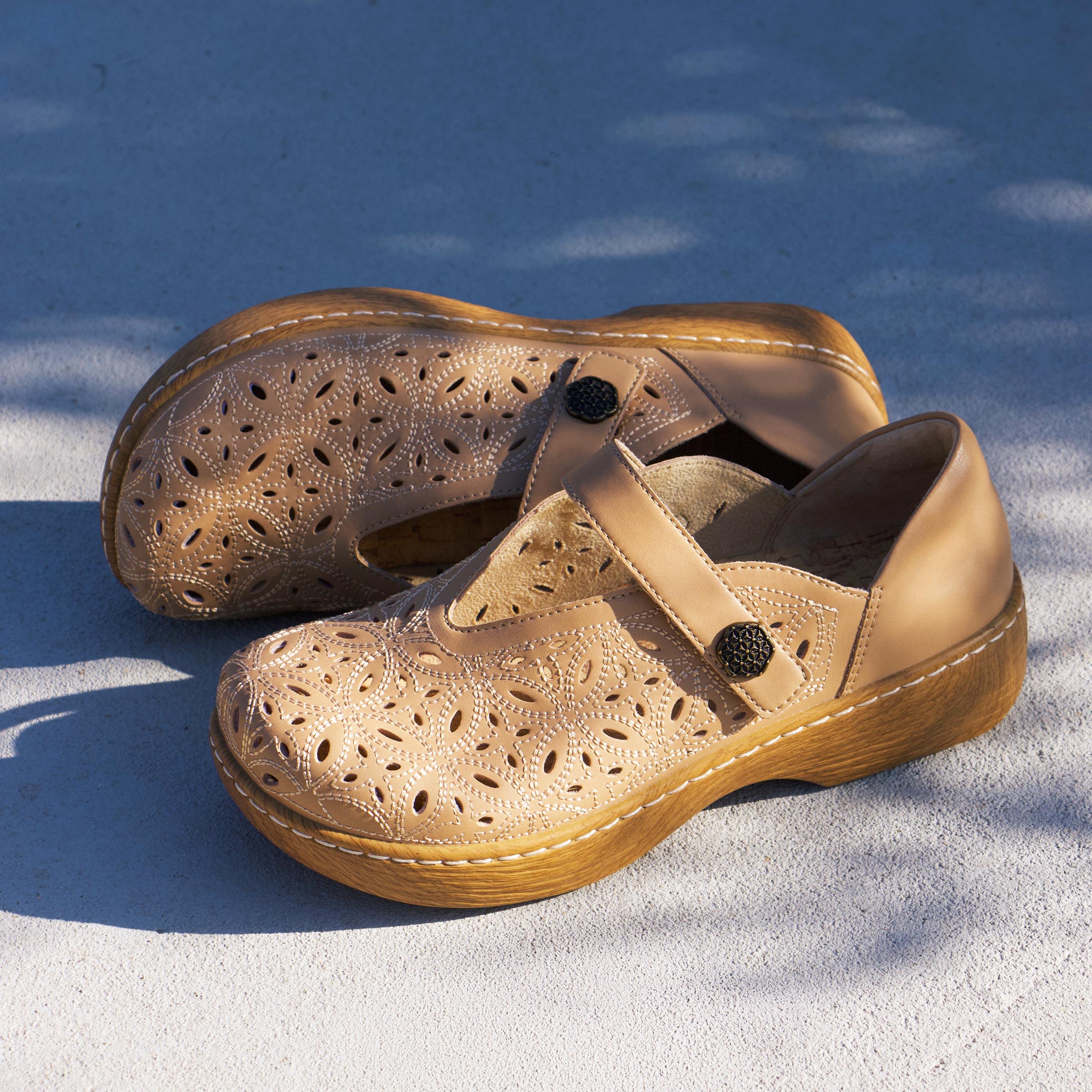 Opheliah Latte Breeze Shoe - Image 2