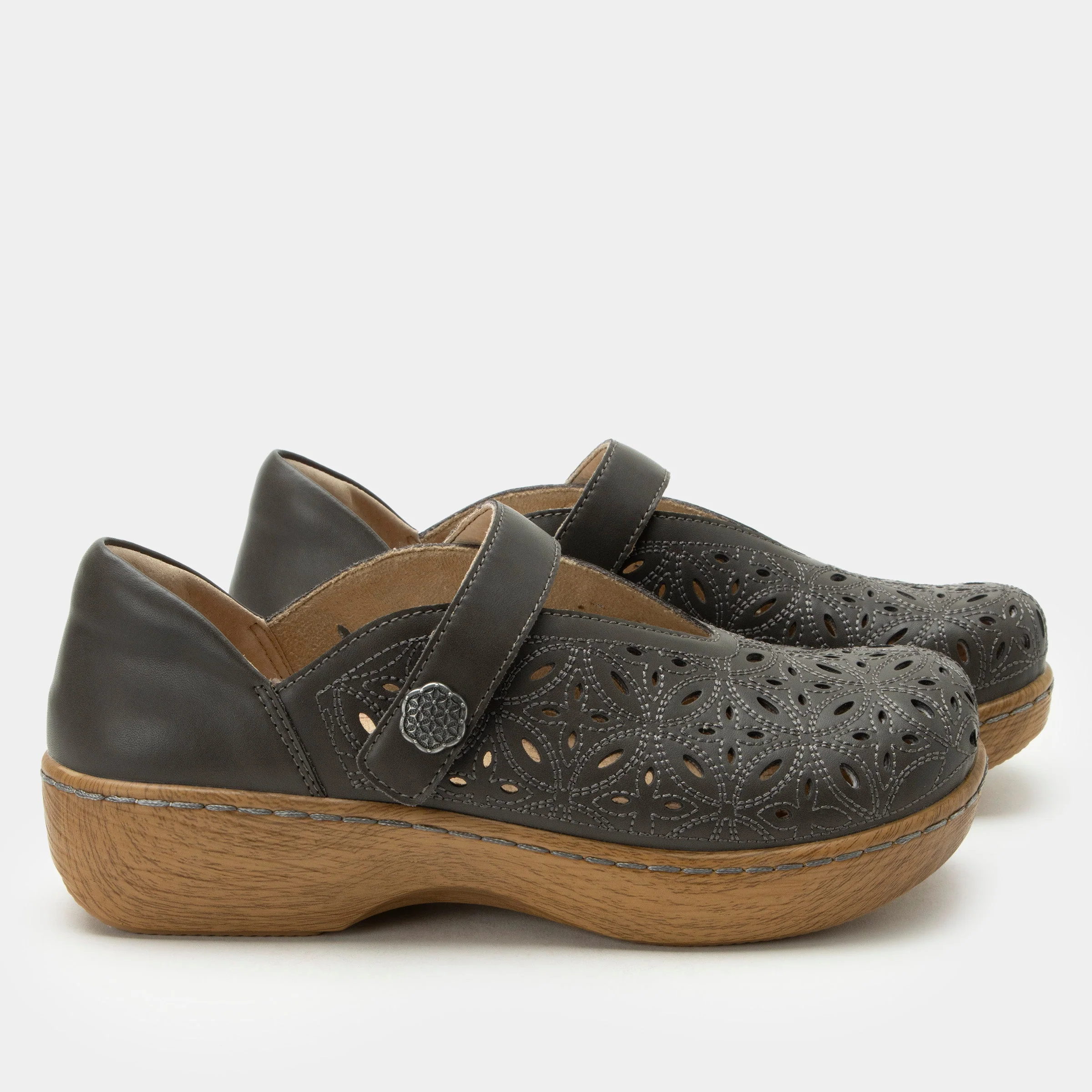 Opheliah Stone Breeze Shoe - Image 3