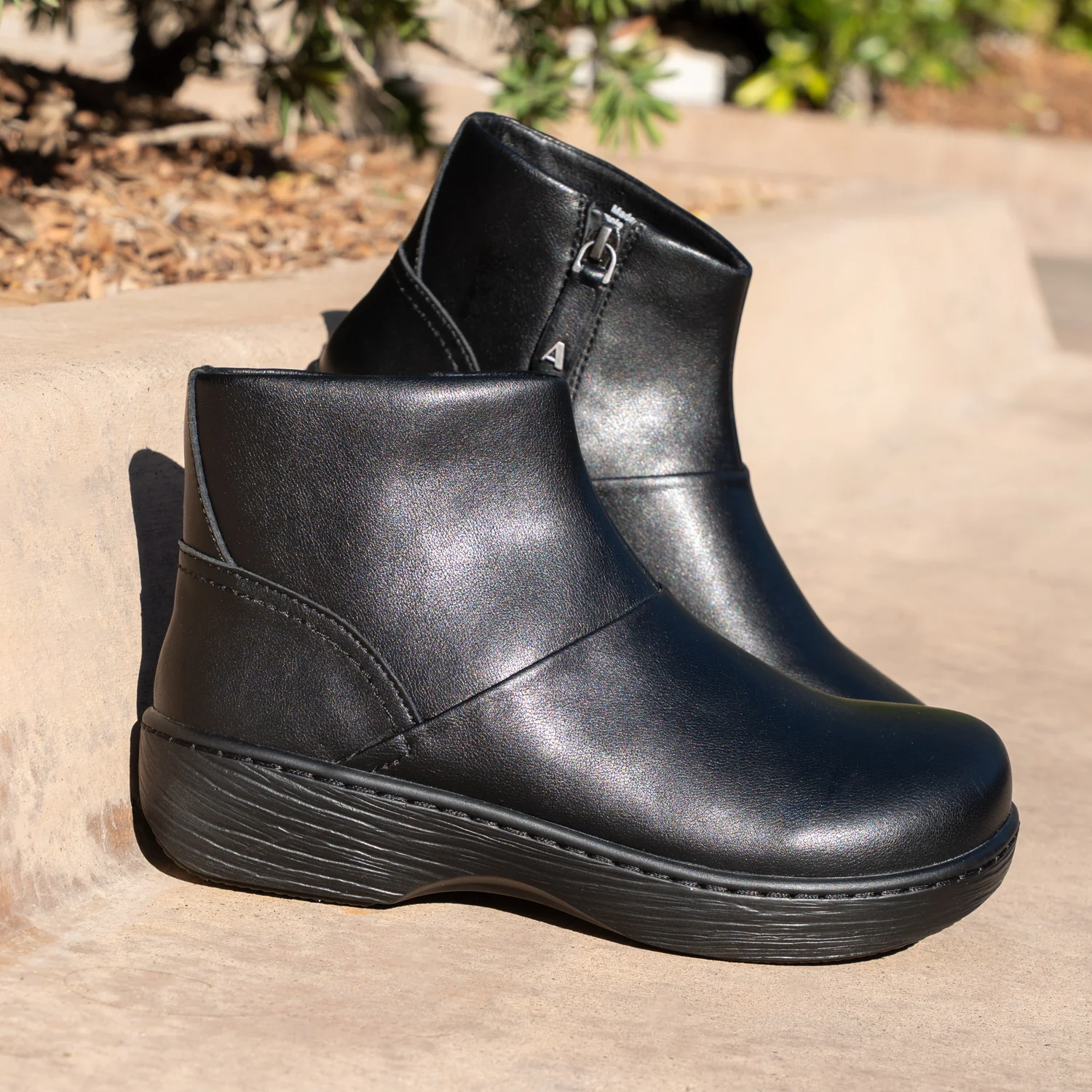 Oryon Black Boot - Image 2