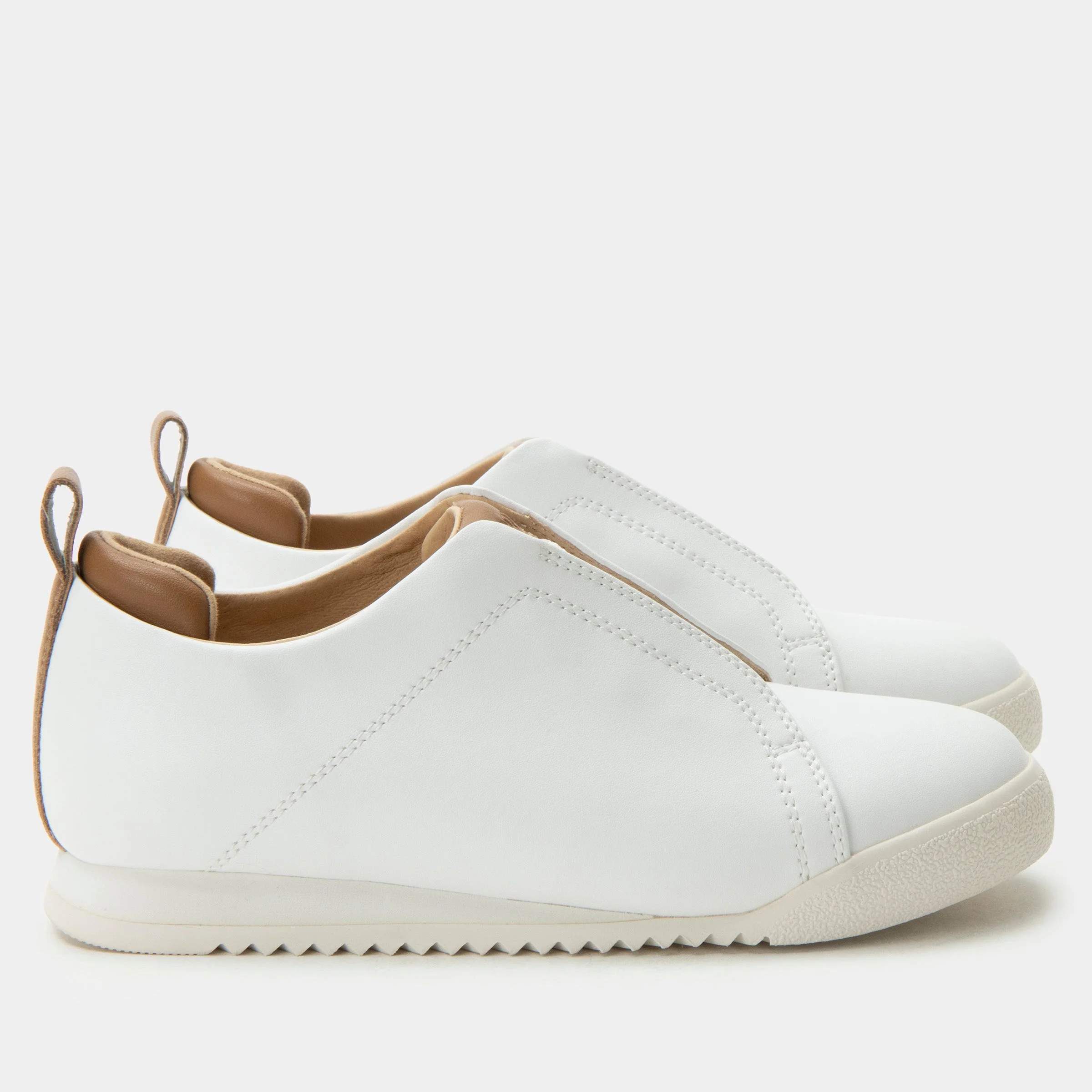 Reah White Shoe - Image 3