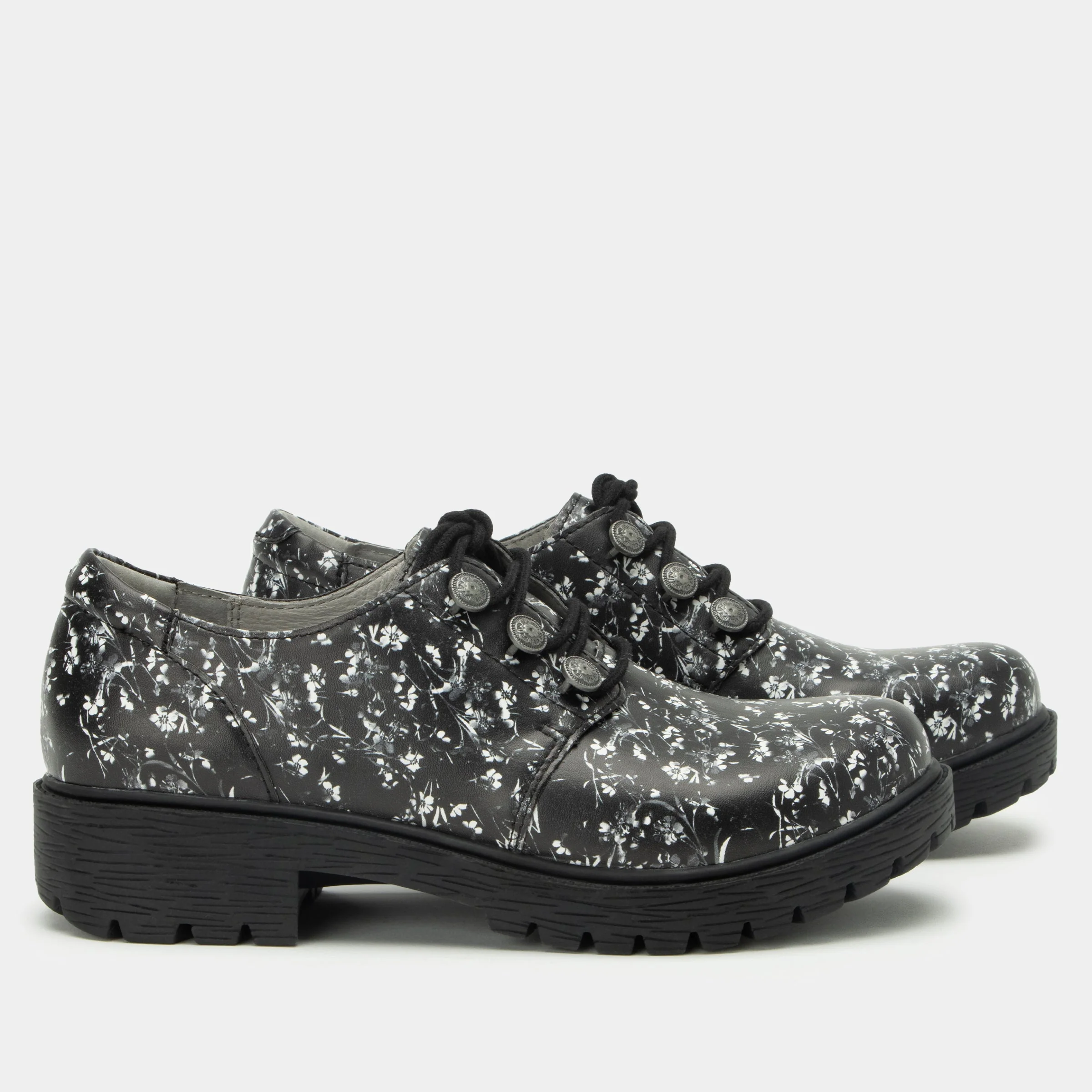 Resa Grey Gradens Shoe - Image 3
