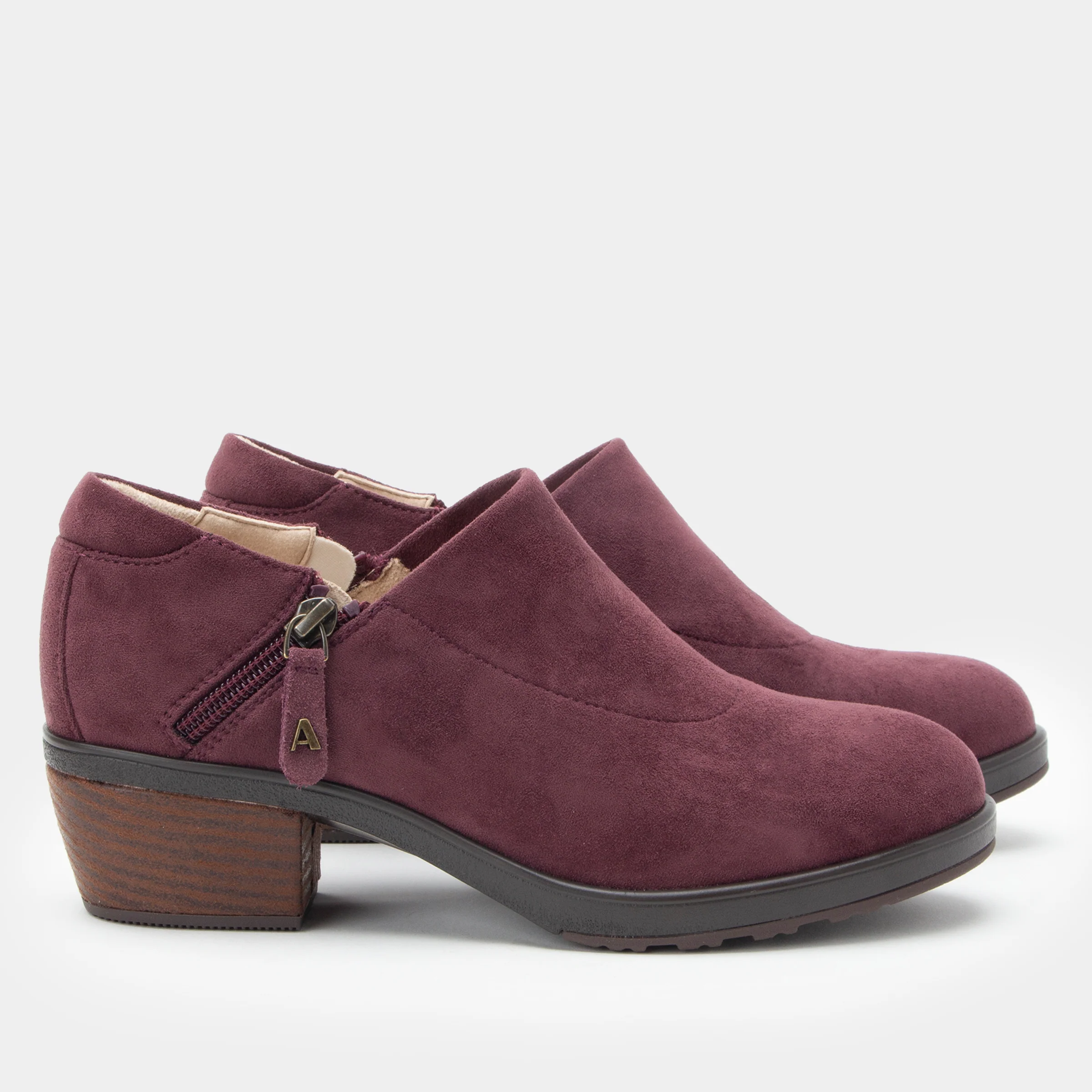 Wynne Merlot Shoe - Image 3